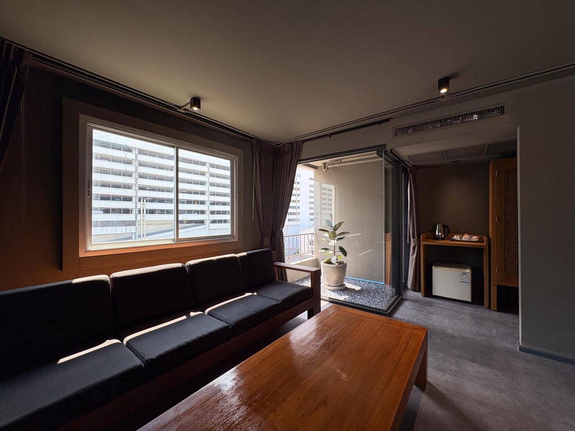 Centric Place Hotel Bangkok Esterno foto